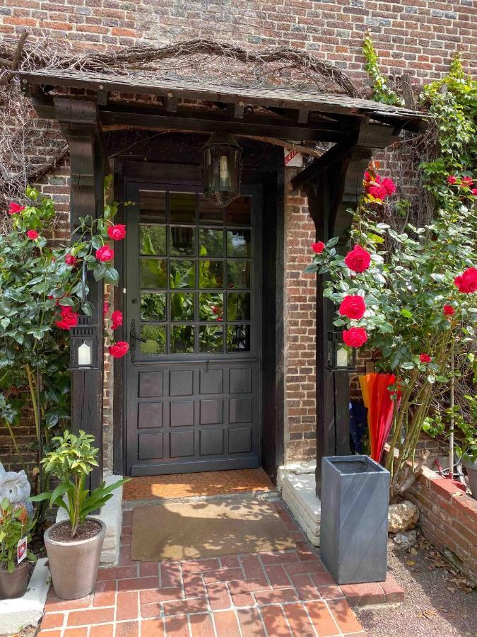 ホテル Le Moulin Fouret Saint-Aubin-le-Vertueux エクステリア 写真